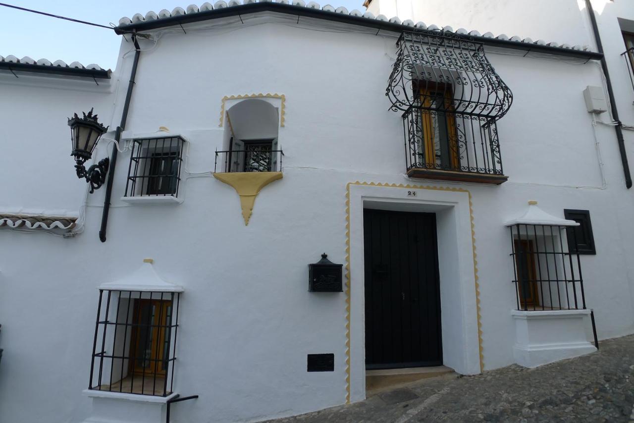 Salvatierra Guest House Ronda Esterno foto